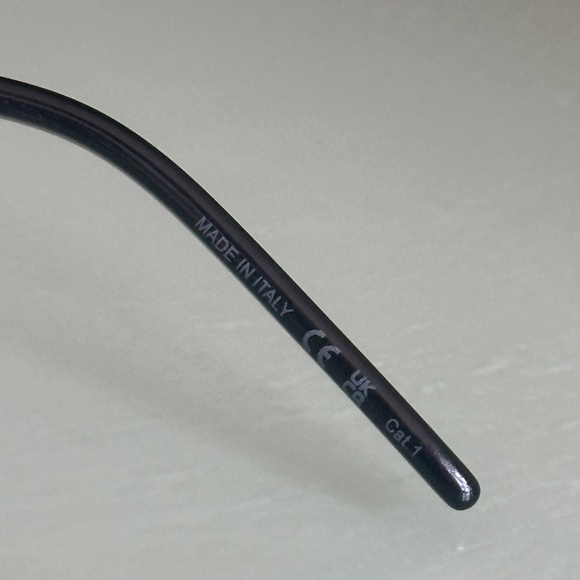 Authentic Saint Laurent CLASSIC 11 M 008 Aviator Sunglasses - Picture 7 of 8